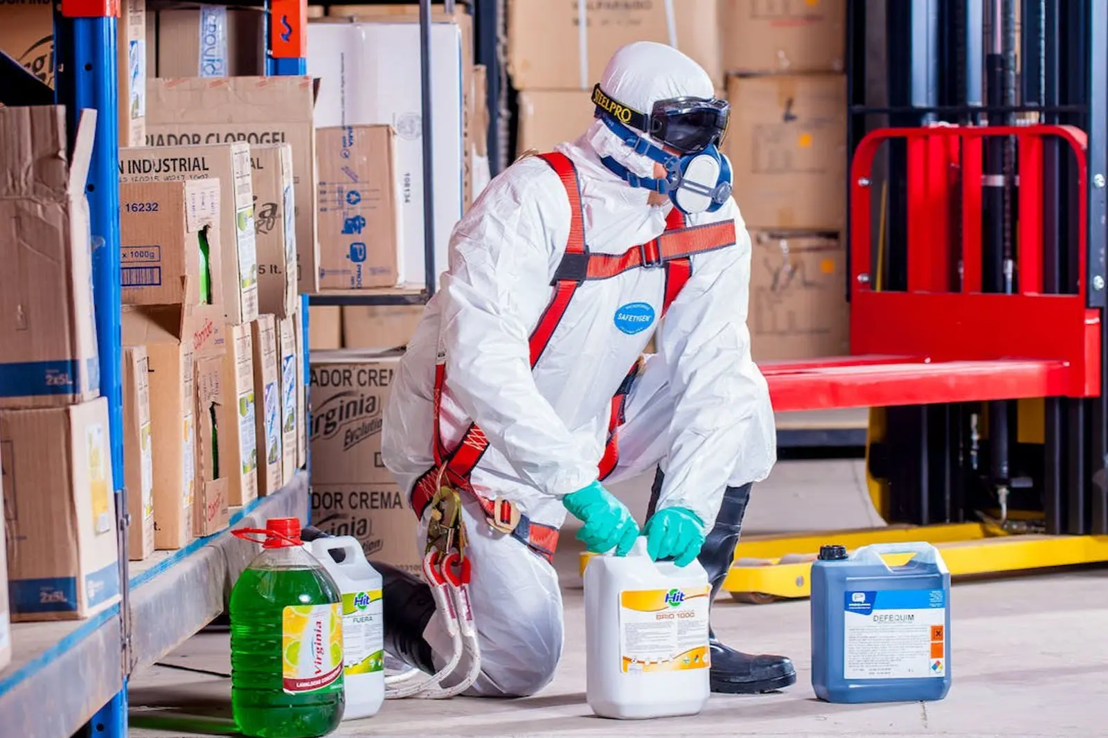 Safety First: Gulf Asrar's Commitment to Construction Welfare